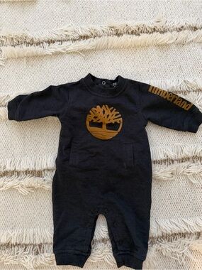 Timberland Black One-Piece Baby Romper with Logo Sz 0-3 mos